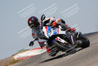 media/May-22-2023-Fastrack Riders (Mon) [[ae7626d9d8]]/Level 2/1230pm (Outside Grapevine)/